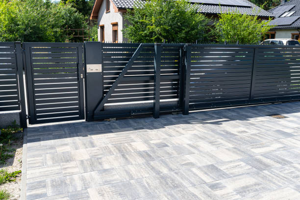 Best Interlocking Driveway Pavers  in Elmwood, IL